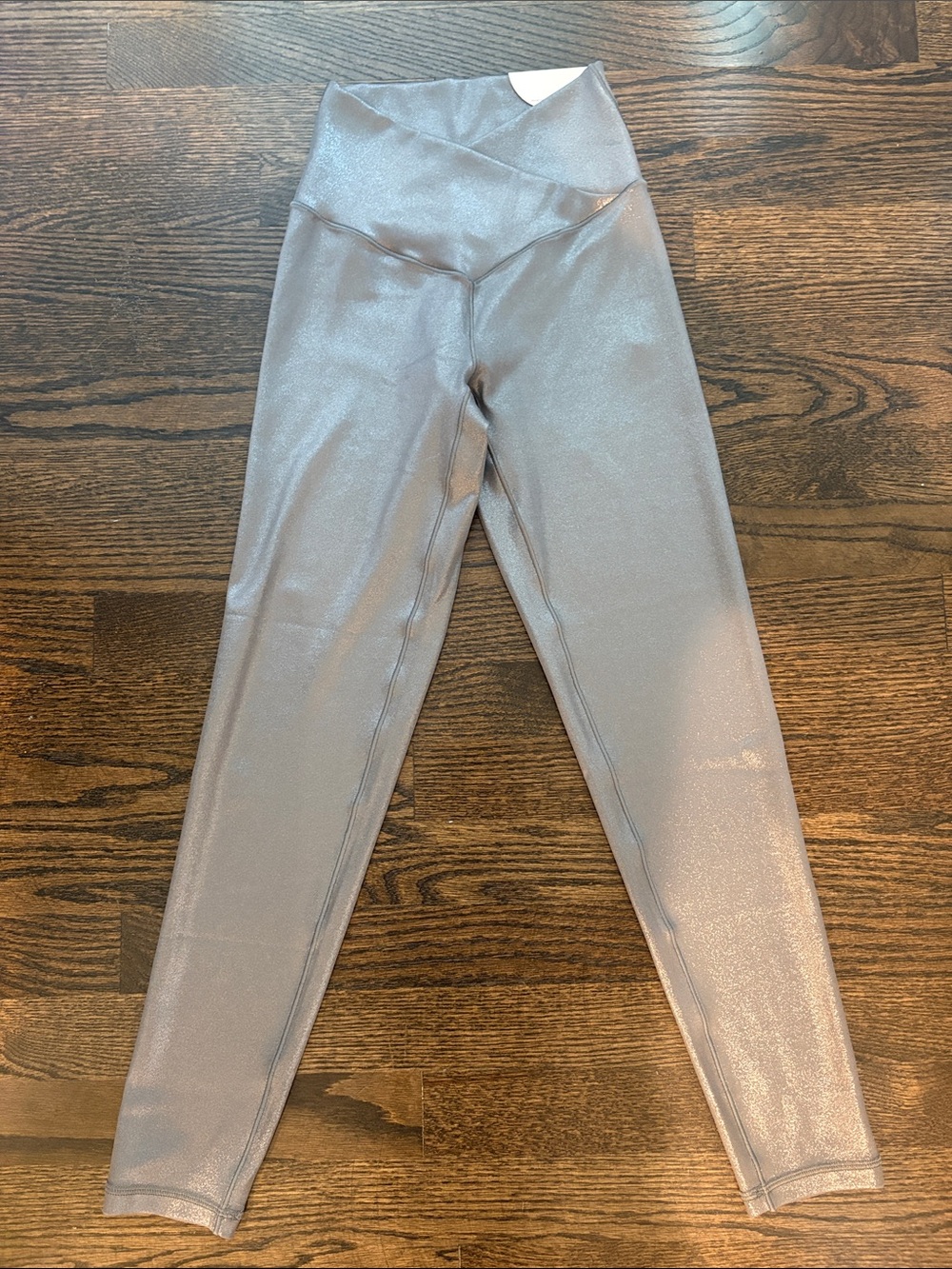 Offline by Arie Shimmery Silver High Waisted Crossover Legging. Size: Small